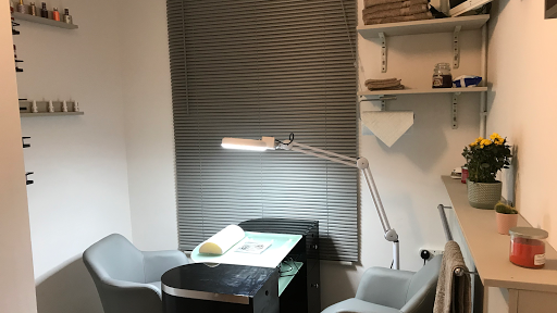 Hamsa Nail and Beauty Tenterden