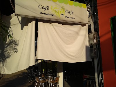 Photos of Caf&eacute; Caf&eacute; Heladeria Bar