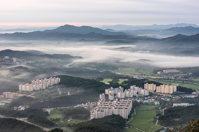 Photos of Heukseongsan