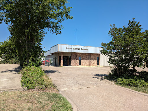 Dennis Services - Visual