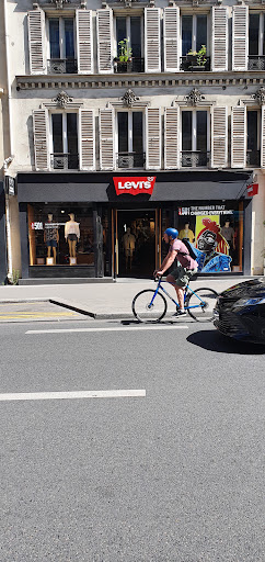 Levi's® Rue de Rennes - Thumbnail