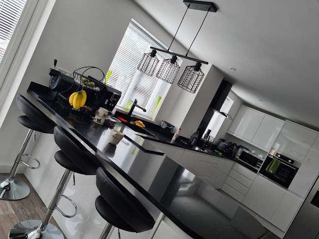 Yate Kitchen Company Phone number