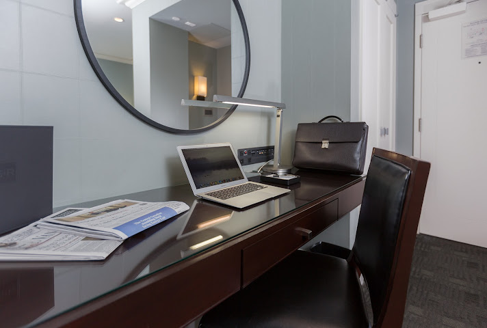 St Regis Hotel by null