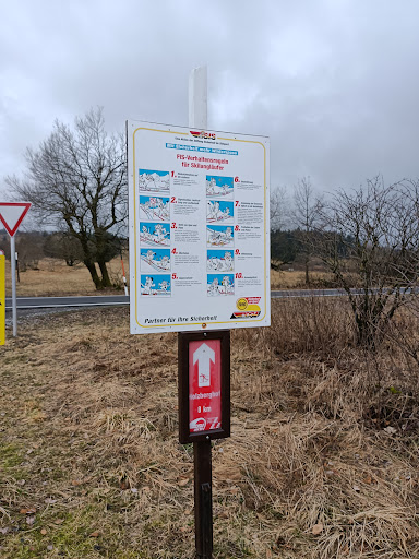 NATURSPIELPLATZ AM PARKPLATZ SCHORNHECKE - Thumbnail