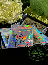 Photo n°18 de High Five - CBD Shop Montgeron91 à Montgeron (Magasin de cannabis)