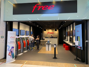 Photo n°10 de Free - Boutique Evreux à Guichainville (Opérateur téléphonique)