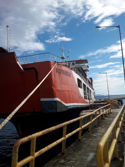 Photos of Pelabuhan Penyeberangan Kolaka