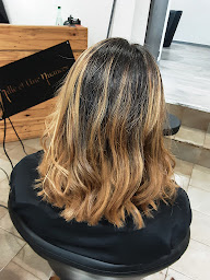 Photo n°27 de Mille et une Nuances à Gardanne (Salon de coiffure)