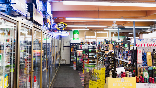 Del's Liquor Mart - Thumbnail
