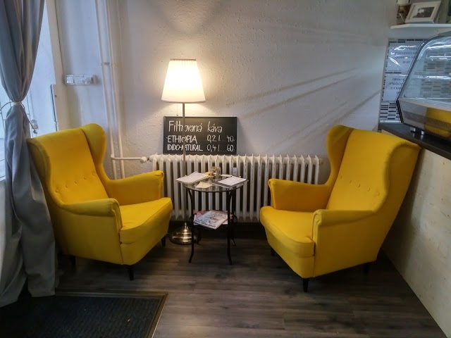 Blanch Cafe