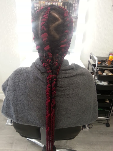 Naz HairRetreat - Thumbnail