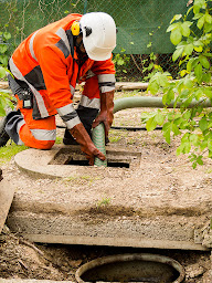 Photo n°7 de AVSP Poitiers - SARP Sud Ouest à Neuville-de-Poitou (Service d'entretien et de réparation de fosses septiques)