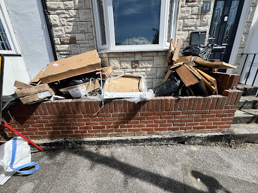 Absolute Waste - Visual