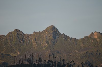 Photos of Trashichoeling Lhakang, Gengo