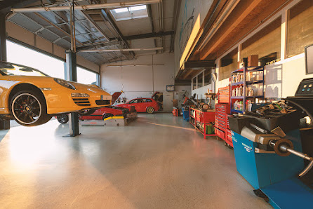 Hans Huss Autoservice In den Gernäckern 3, 72636 Frickenhausen