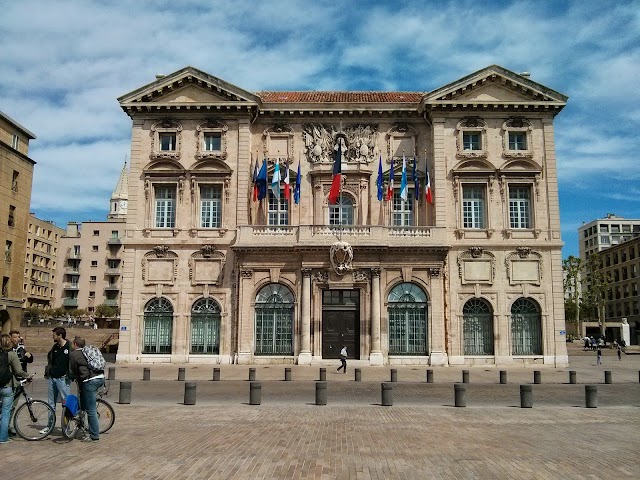 Hôtel de Ville - Pavillon Daviel