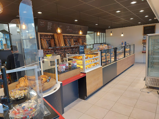 Boulangerie Pâtisserie Snacking "Le Petit Pain de Sucre"