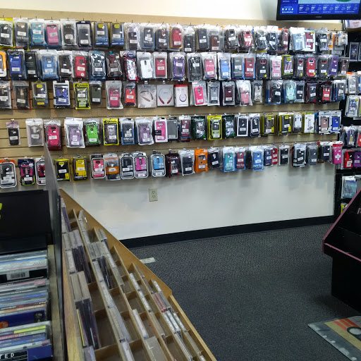CD Warehouse Selectel Wireless Lincoln iPhone Repair Center - Thumbnail