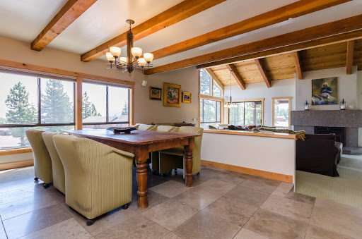 Julie Thompson, Mammoth Sierra Properties - Thumbnail