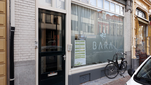 BARA yoga en Japanse taal Gallery - Netherlands