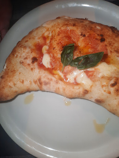 Carletto Pizza&Drink Gallery - Italy