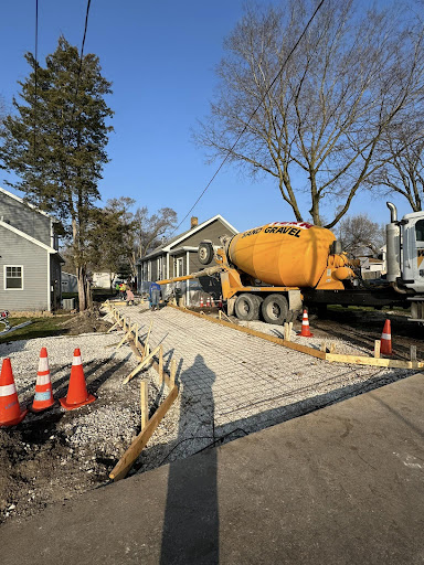 Leon Builders, L.L.C. - Visual
