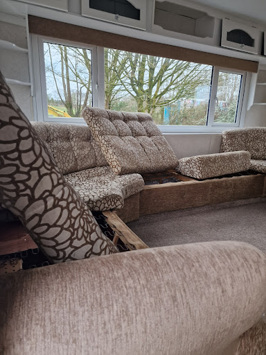 carpet cleaning service - Thumbnail