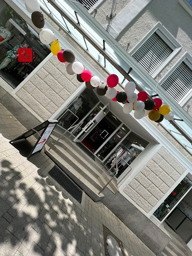 MT Store OUTLET - Visual