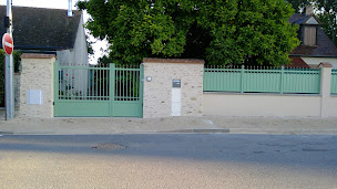 Photo n°11 de La Fermeture Melunaise à Vaux-le-Pénil (Magasin de stores et de rideaux)