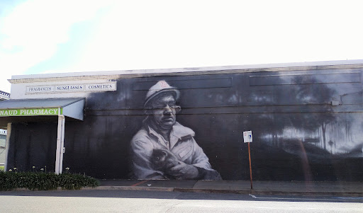St Arnaud Wall Art trail - Not all Heroes wear capes - Thumbnail