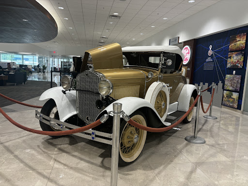 Woody Anderson Ford - Thumbnail