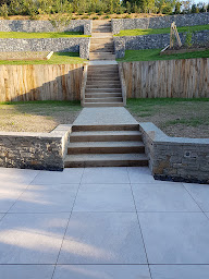 Photo n°14 de Pernollet Paysage - Carré Bleu Piscines à Évian-les-Bains (Magasin de matériel pour piscines)