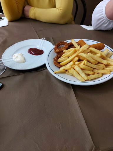 Ristorante Pizzeria La Ginestra di Capizzi Rosa - Thumbnail