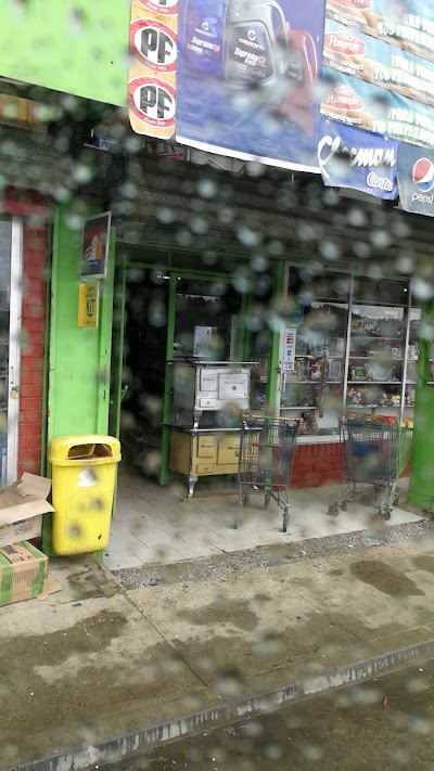 Photos of Supermercado Los P&eacute;rez
