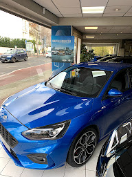 Photo n°15 de Ford Suresnes à Suresnes (Atelier de mécanique automobile)