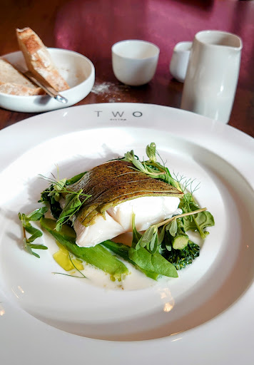 Bistro TWO - Visual