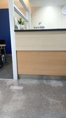 Bank Jabar Banten (BJB) - Tigaraksa, Author: Fuji Nur Mutia