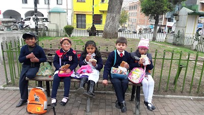 Photos of Plaza Riosi&ntilde;o