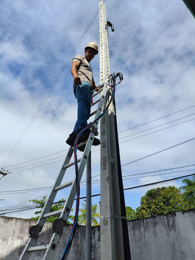AK INSTALAÇÕES ELÉTRICAS (Eletrotécnico Anderson Charles - CREA)