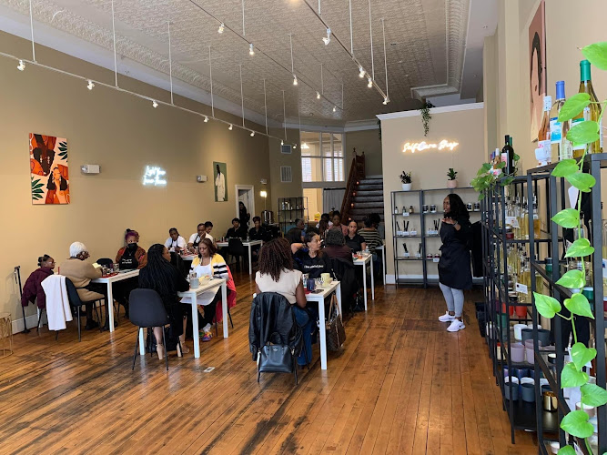 Wick and Sip Candle Lounge