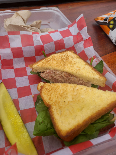 Barefoot BBQ - Visual