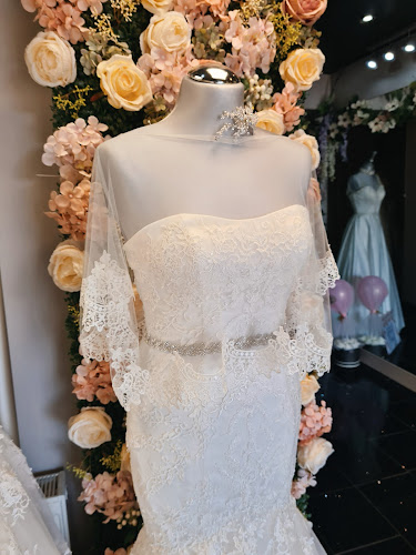Comments and reviews of Elite Bridal UK