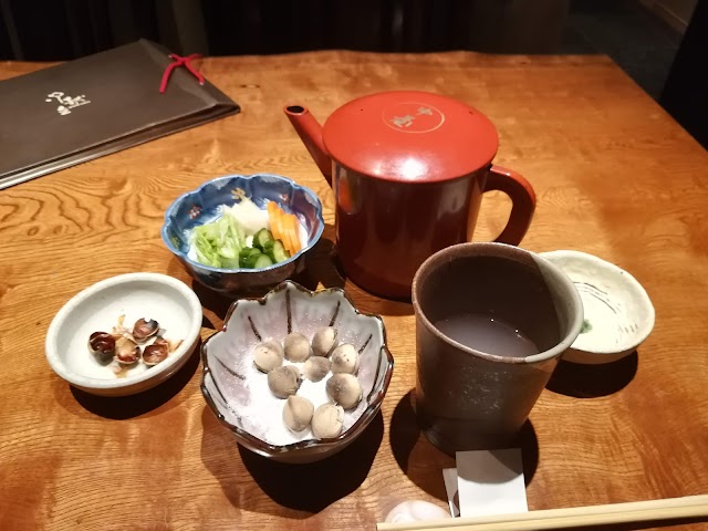 Naka-ya