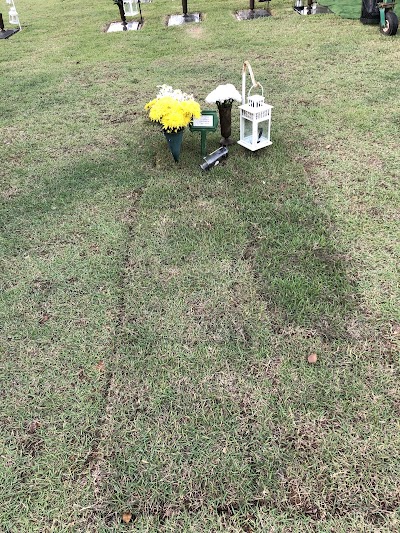 Photos of Puerta Del Cielo Cemetery Park
