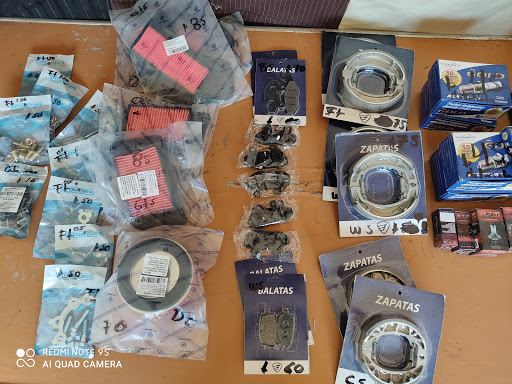 Moto servicios y Refacciones `` El papi``