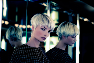 Photo n°20 de Issone atelier de coiffure à Lyon (Maquilleur.euse)