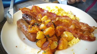 Photos of Azul Restaurant and Lounge
