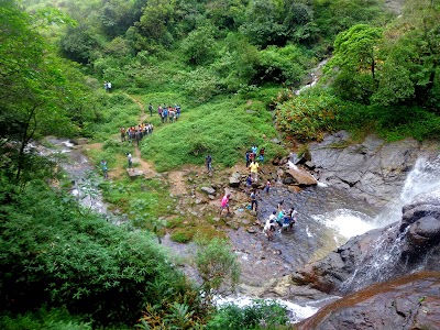 Photos of Kolapathana Waterfall