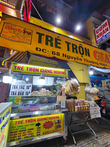 Tré Trộn Giang Hoàng