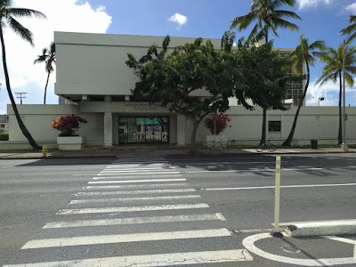 McCully–Mōʻiliʻili Public Library